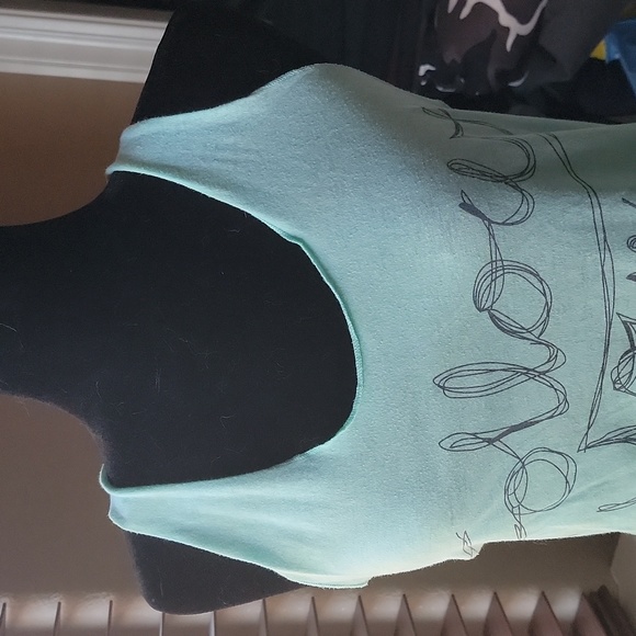 Forever 21 Follow Your Heart Tank Top - Picture 3 of 8